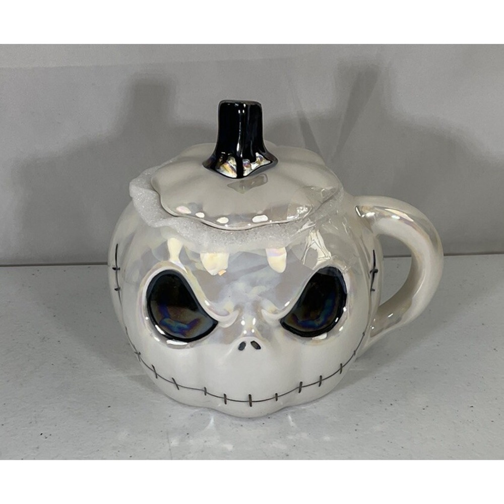 Disney THE NIGHTMARE BEFORE CHRISTMAS Jack Skellington Iridescent Mug With Lid